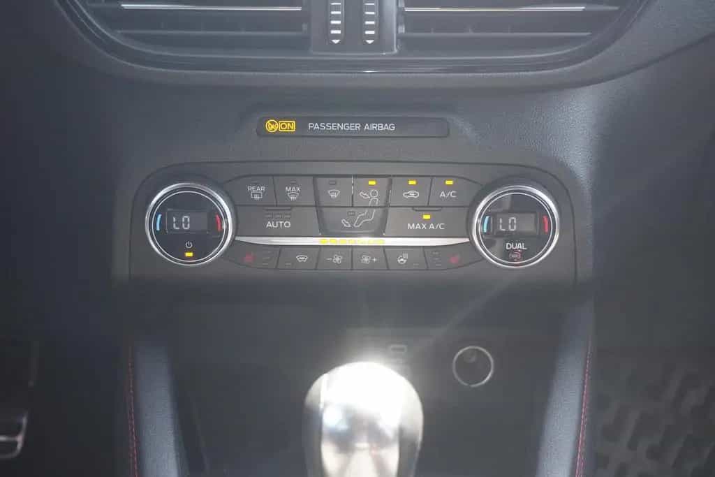 Ford Kuga 1.5 EcoBoost ST-Line X LED Navi ACC AHK 07/2020-photo-23