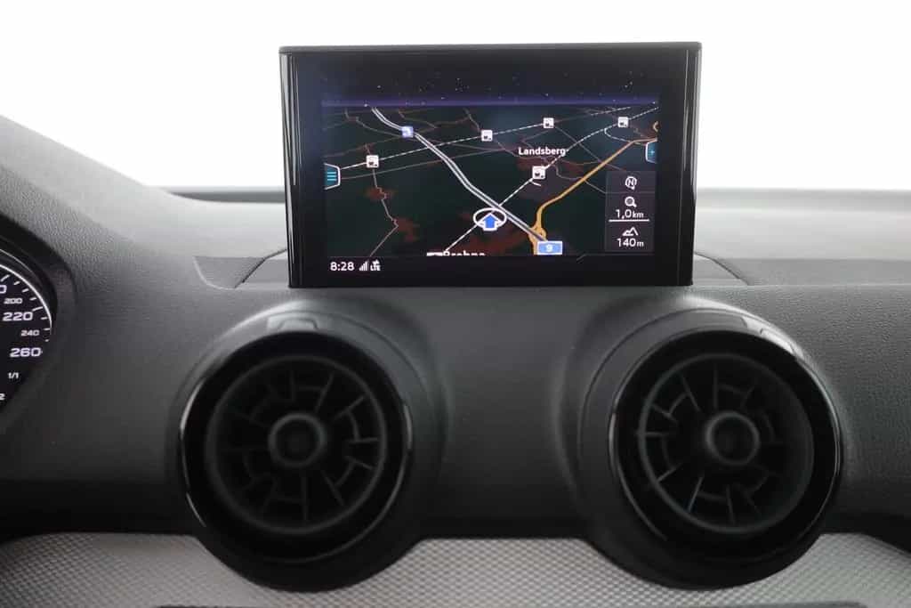 Audi Q2 1.0 TFSI ultra s-tronic Navi Android Apple 10/2017-photo-10