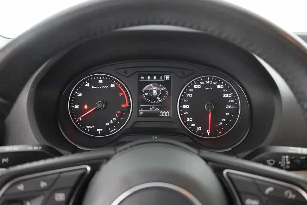 Audi Q2 1.0 TFSI ultra s-tronic Navi Android Apple 10/2017-photo-18