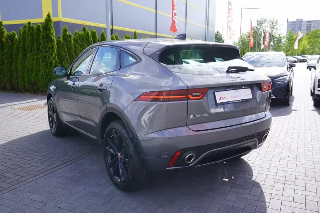 Jaguar E-Pace P300 R-Dynamic AWD ACC Panorama 360° LED 10/2019-photo-2