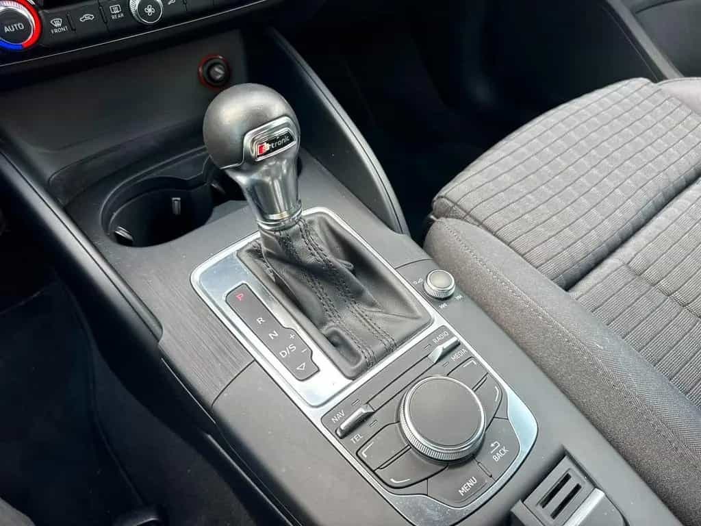 Audi A3 1.4 TFSI cod S tronic Ambition 09/2013-photo-15