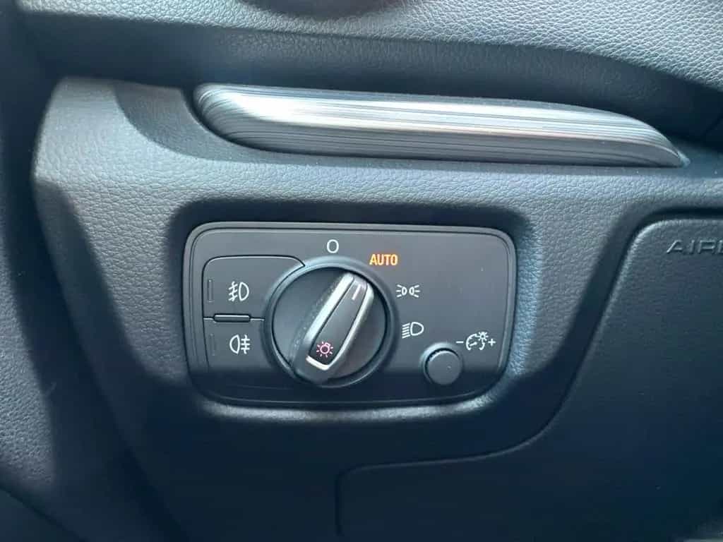 Audi A3 1.4 TFSI cod S tronic Ambition 09/2013-photo-36