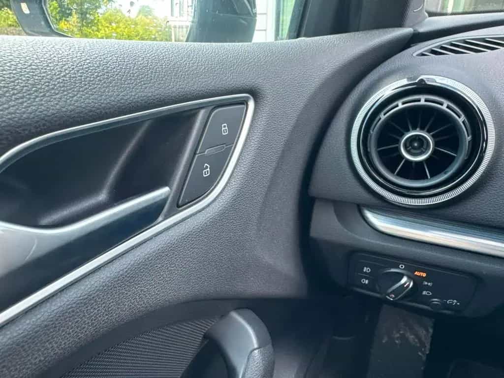 Audi A3 1.4 TFSI cod S tronic Ambition 09/2013-photo-40