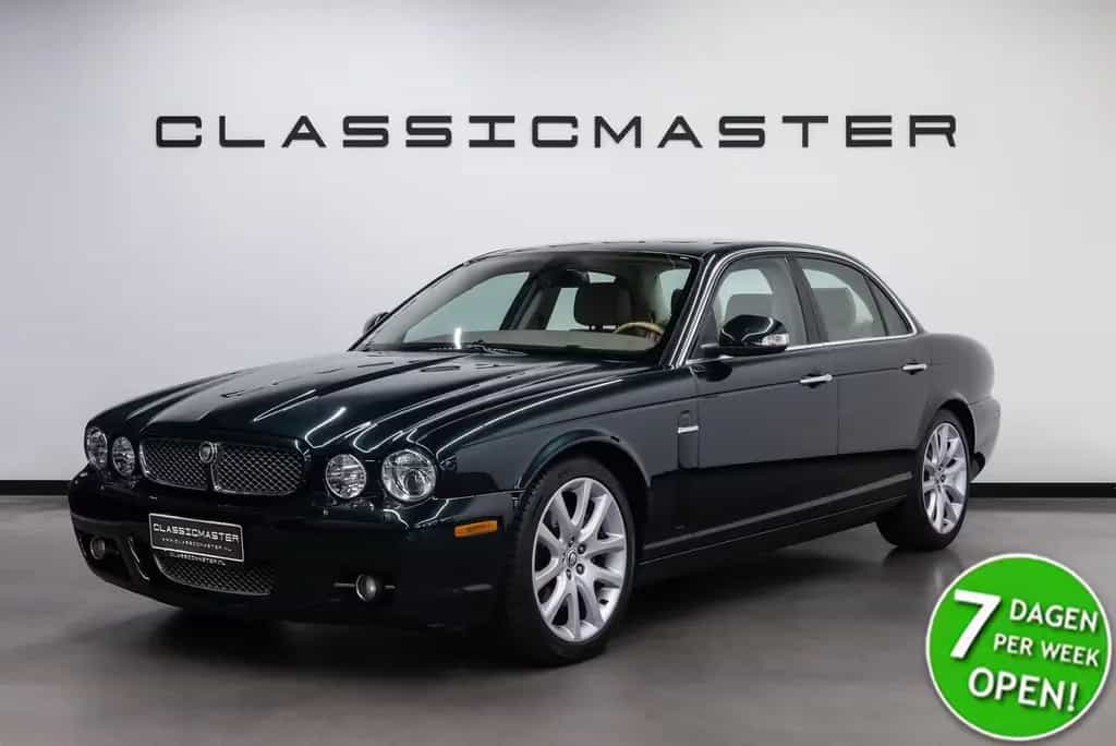 Jaguar XJ 4.2 V8 Executive Fiscale waarde € 6.000,- 04/2008-photo-0