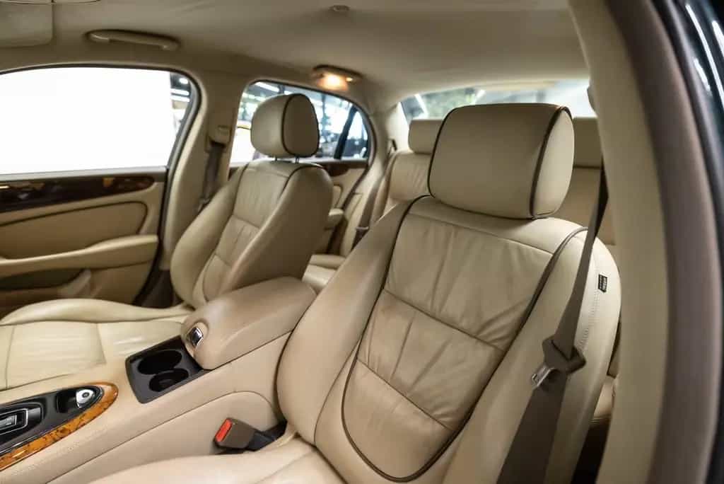Jaguar XJ 4.2 V8 Executive Fiscale waarde € 6.000,- 04/2008-photo-28