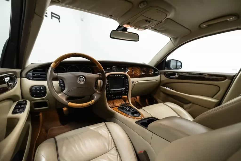 Jaguar XJ 4.2 V8 Executive Fiscale waarde € 6.000,- 04/2008-photo-30