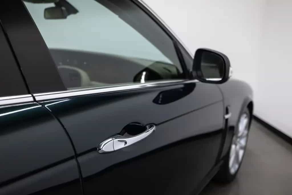 Jaguar XJ 4.2 V8 Executive Fiscale waarde € 6.000,- 04/2008-photo-33