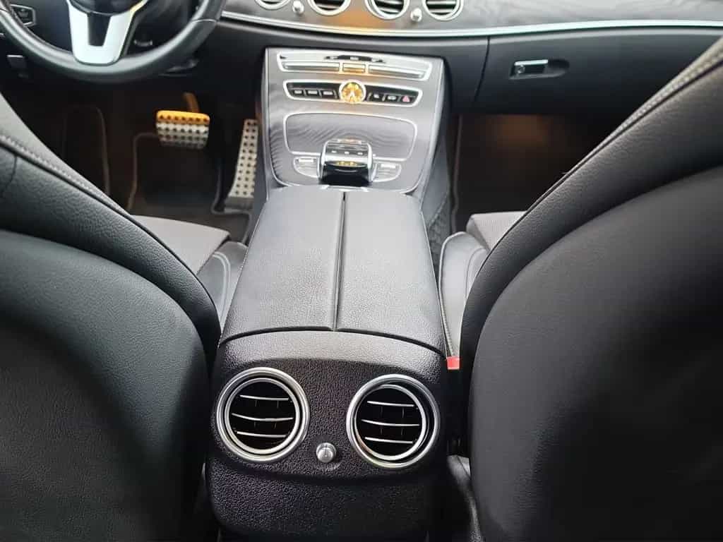 Mercedes-Benz E 350 E Limousine Avantgarde Aus 1.Hand 07/2019-photo-14