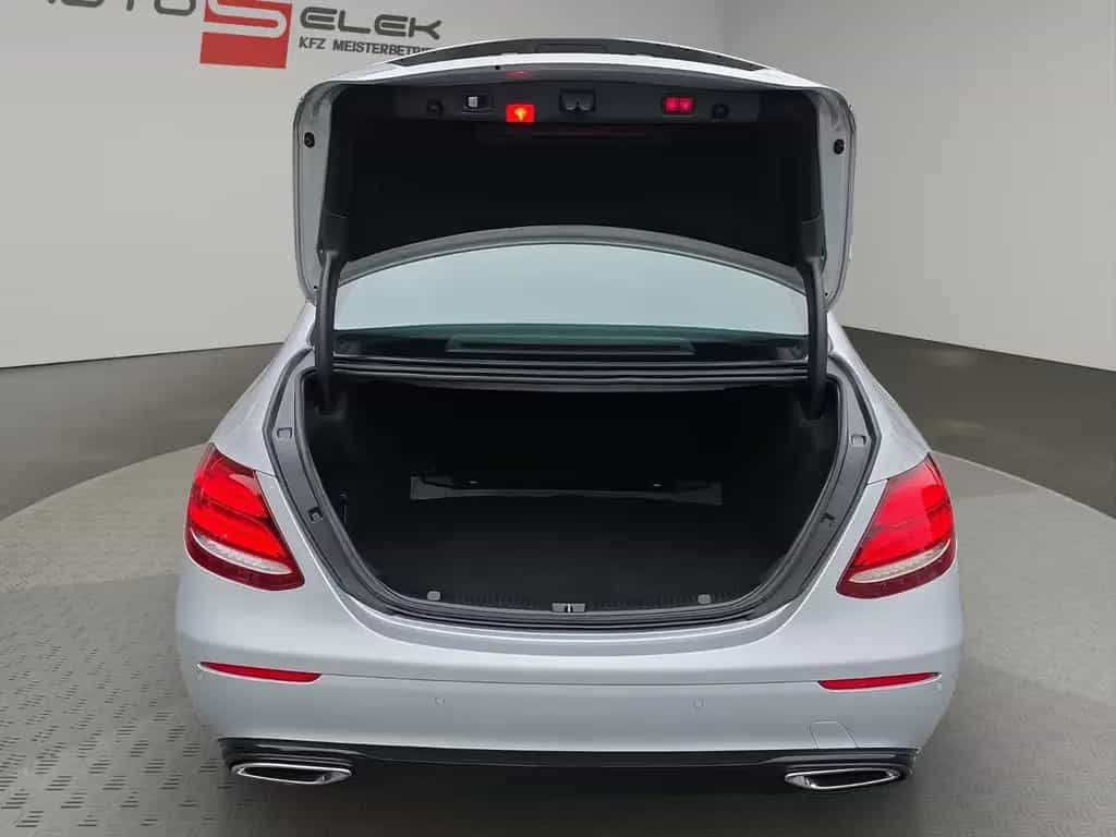 Mercedes-Benz E 350 E Limousine Avantgarde Aus 1.Hand 07/2019-photo-17