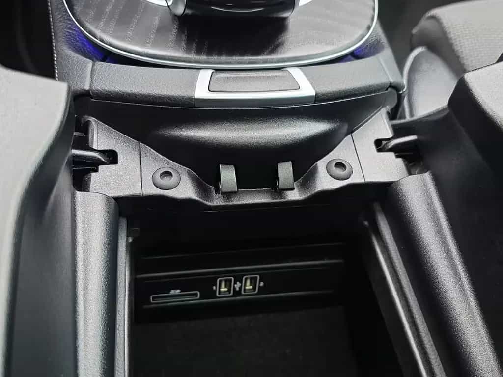 Mercedes-Benz E 350 E Limousine Avantgarde Aus 1.Hand 07/2019-photo-29