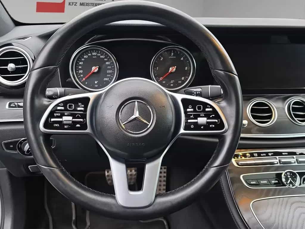 Mercedes-Benz E 350 E Limousine Avantgarde Aus 1.Hand 07/2019-photo-9