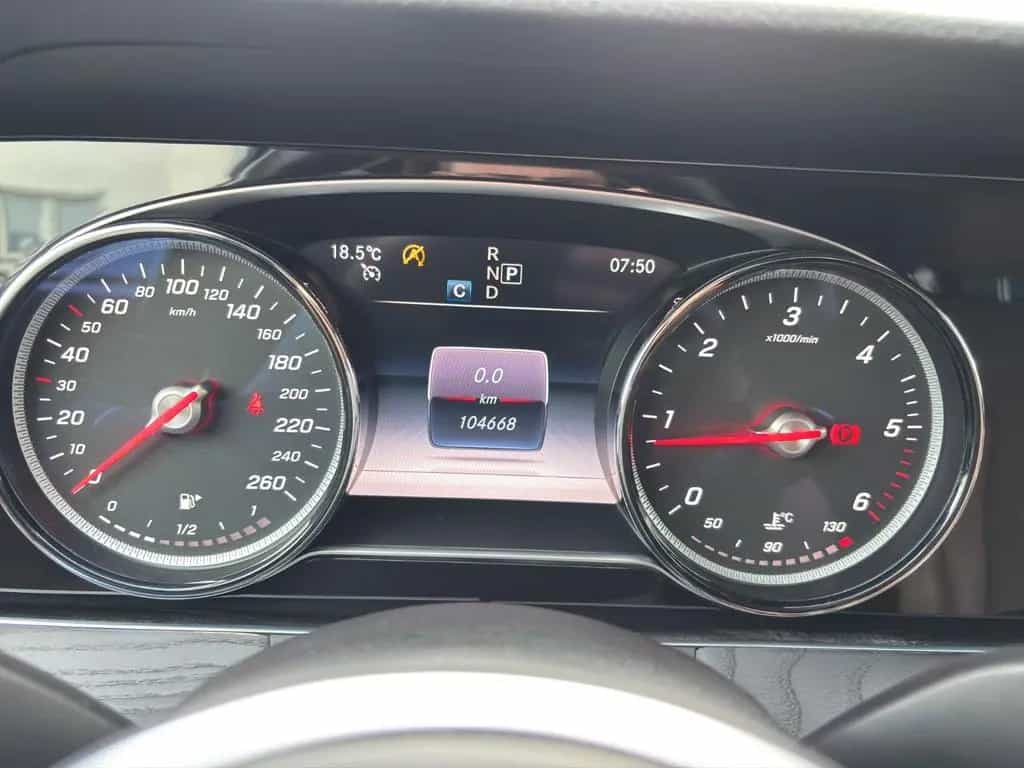 Mercedes-Benz E 200 D  Kamera*DAB+*AHK*Navigation*Leder 02/2019-photo-20