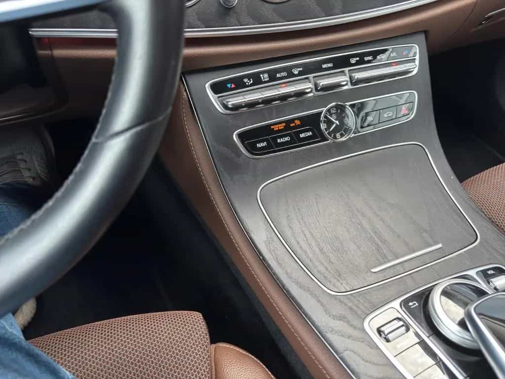 Mercedes-Benz E 200 D  Kamera*DAB+*AHK*Navigation*Leder 02/2019-photo-24
