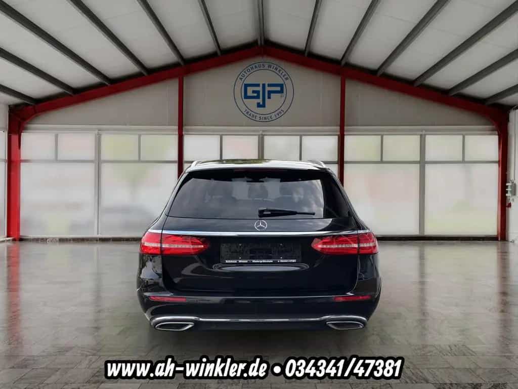 Mercedes-Benz E 200 D  Kamera*DAB+*AHK*Navigation*Leder 02/2019-photo-3
