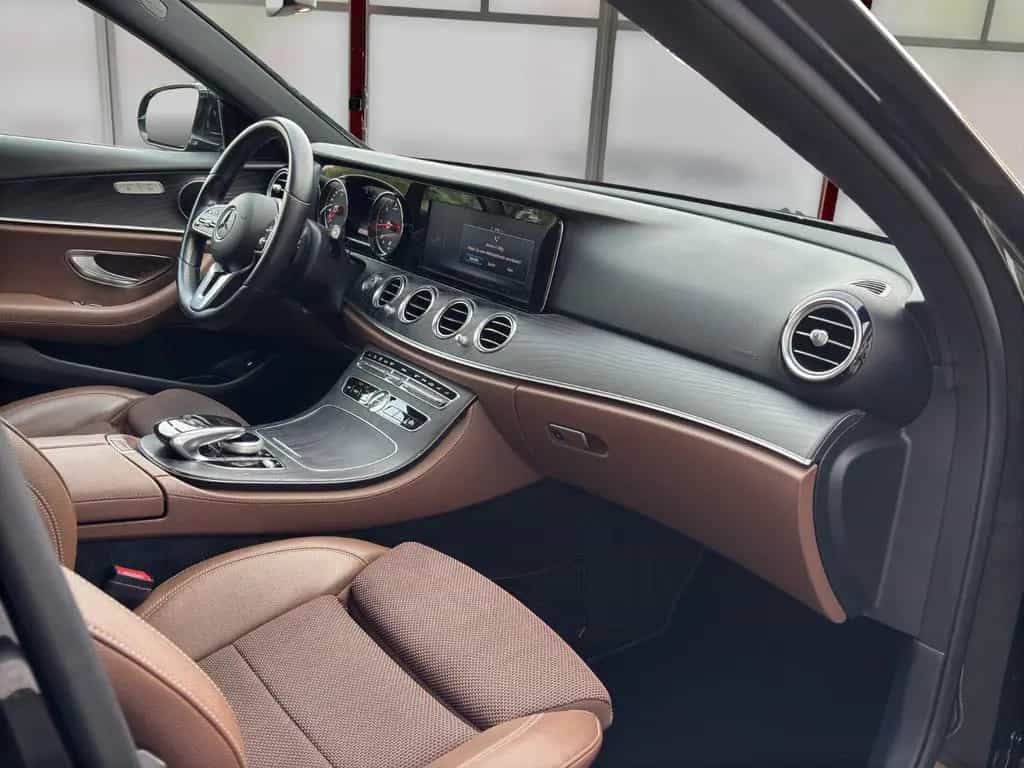 Mercedes-Benz E 200 D  Kamera*DAB+*AHK*Navigation*Leder 02/2019-photo-8