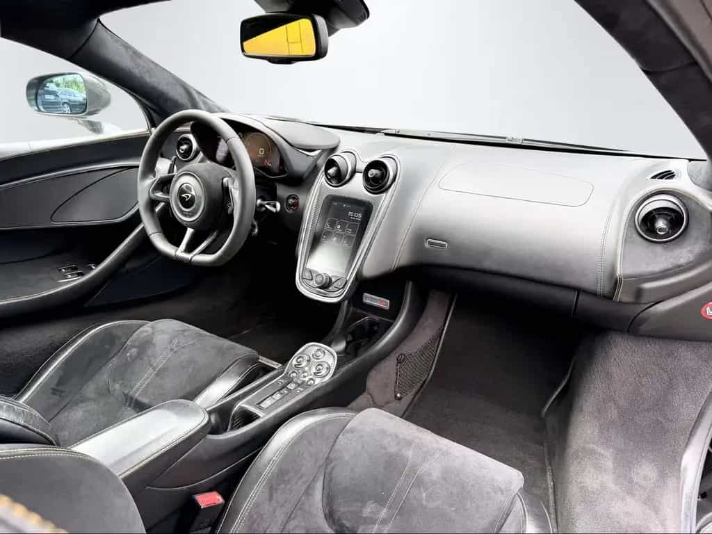 McLaren 570S COUPE-GREY-CARBON-LIFT-SOFT-KERAMIK-KAME-20 07/2018-photo-14