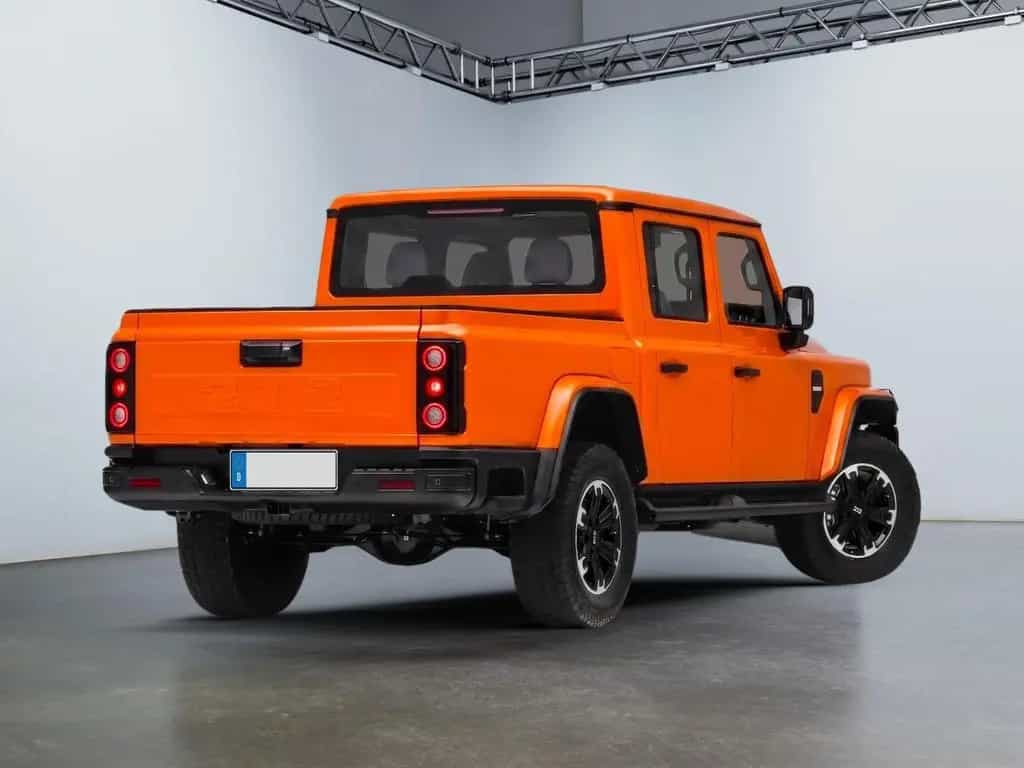 BAW 212 Pickup P01 Pick-up Allrad Vorlauf 140 kW ... null-photo-4