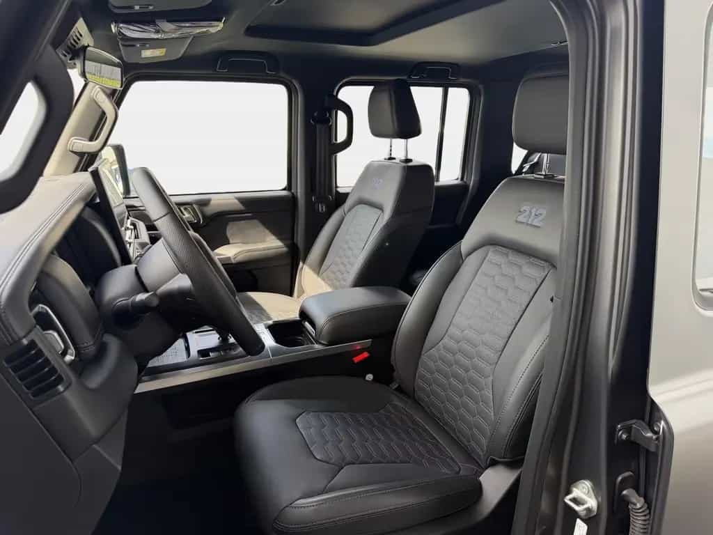 BAW 212 Pickup P01 Pick-up Allrad Vorlauf 140 kW ... null-photo-13