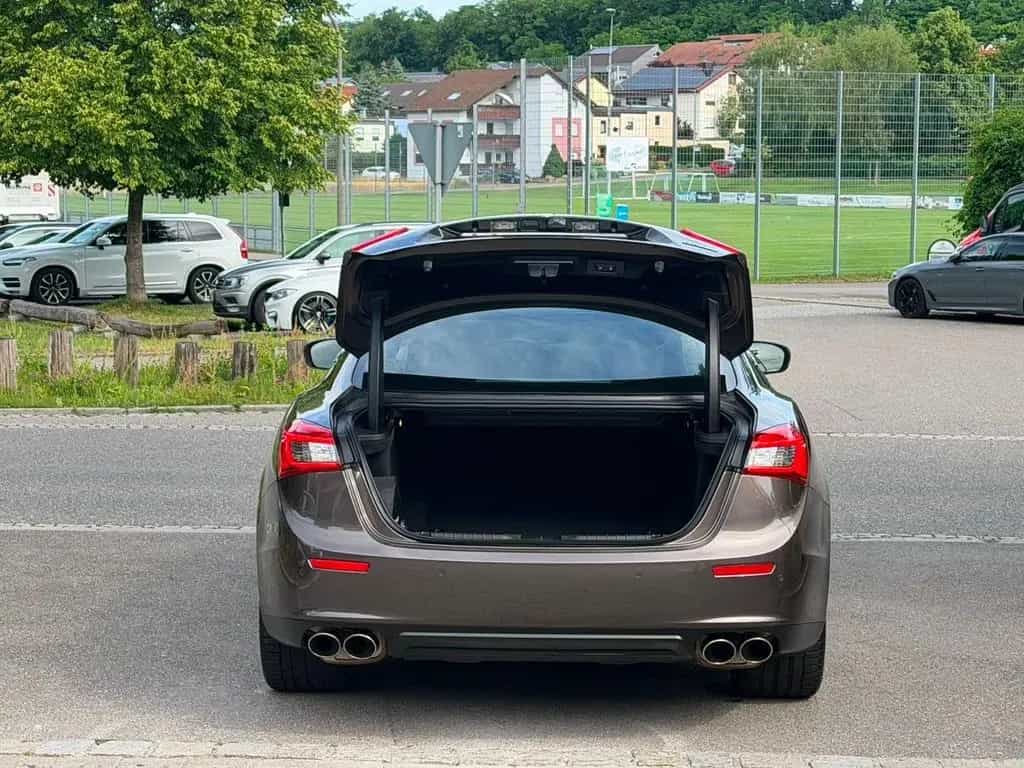Maserati Ghibli 3,0V6 /DAB/360Kam/ACC/Navi/LED 08/2017-photo-4
