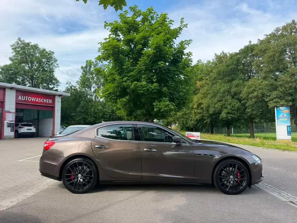 Maserati Ghibli 3,0V6 /DAB/360Kam/ACC/Navi/LED 08/2017-photo-6