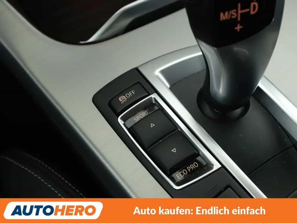 BMW X3 xDrive 20d Sport Aut.*NAV*HUD*TEMPO*CAM*AHK* 01/2017-photo-25