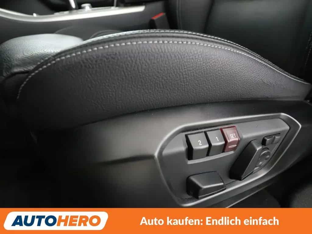 BMW X3 xDrive 20d Sport Aut.*NAV*HUD*TEMPO*CAM*AHK* 01/2017-photo-34