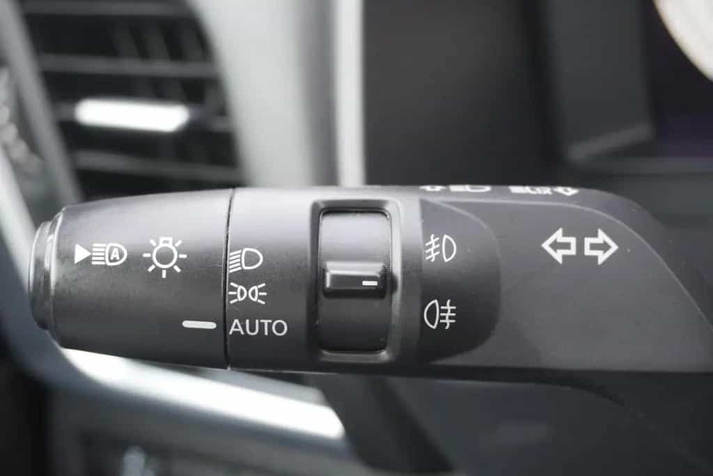 Nissan Qashqai 1.3 DIG-T mHev N-Connecta LED Navi SHZ K 12/2022-photo-27