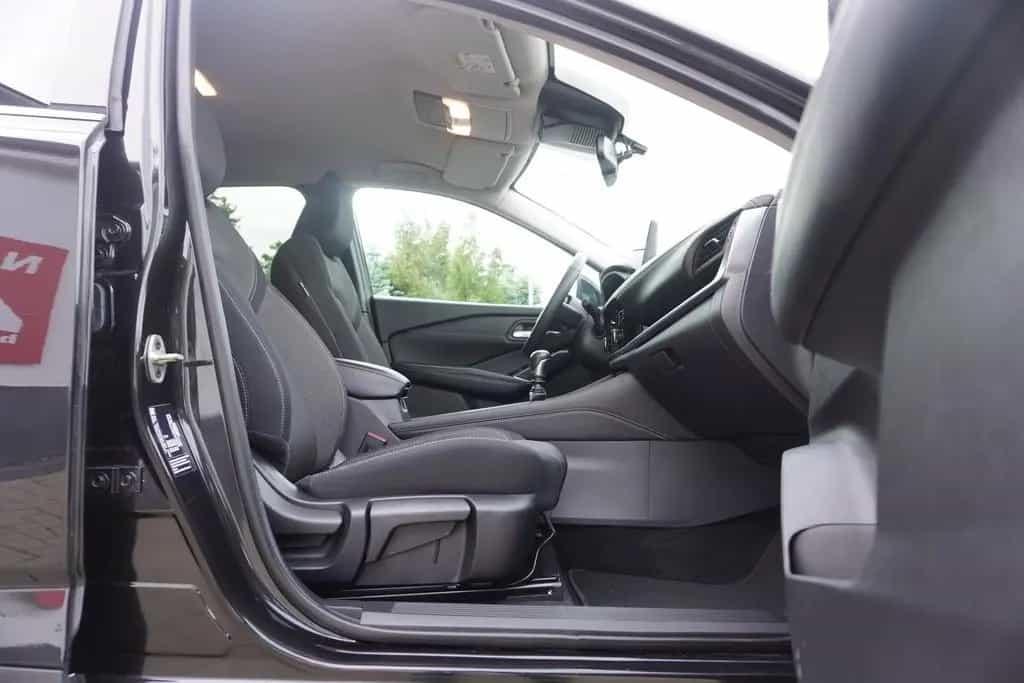 Nissan Qashqai 1.3 DIG-T mHev N-Connecta LED Navi SHZ K 12/2022-photo-31