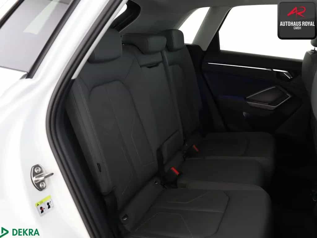 Audi Q3 40 TFSI qu KEYLESS,AMBIENTE,KAMERA,CARPLAY 05/2020-photo-12