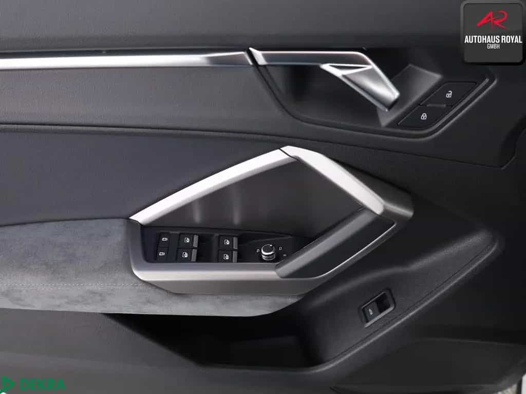 Audi Q3 40 TFSI qu KEYLESS,AMBIENTE,KAMERA,CARPLAY 05/2020-photo-20