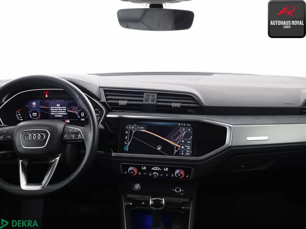Audi Q3 40 TFSI qu KEYLESS,AMBIENTE,KAMERA,CARPLAY 05/2020-photo-8