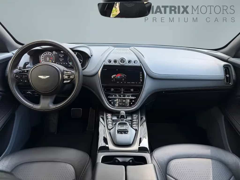 Aston Martin DBX NEWSERVICE Panorama Premium AudioSystem 01/2021-photo-2