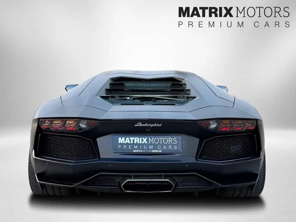 Lamborghini Aventador LP 700-4 | Lift Carbon Kamera Capristo 02/2012-photo-13