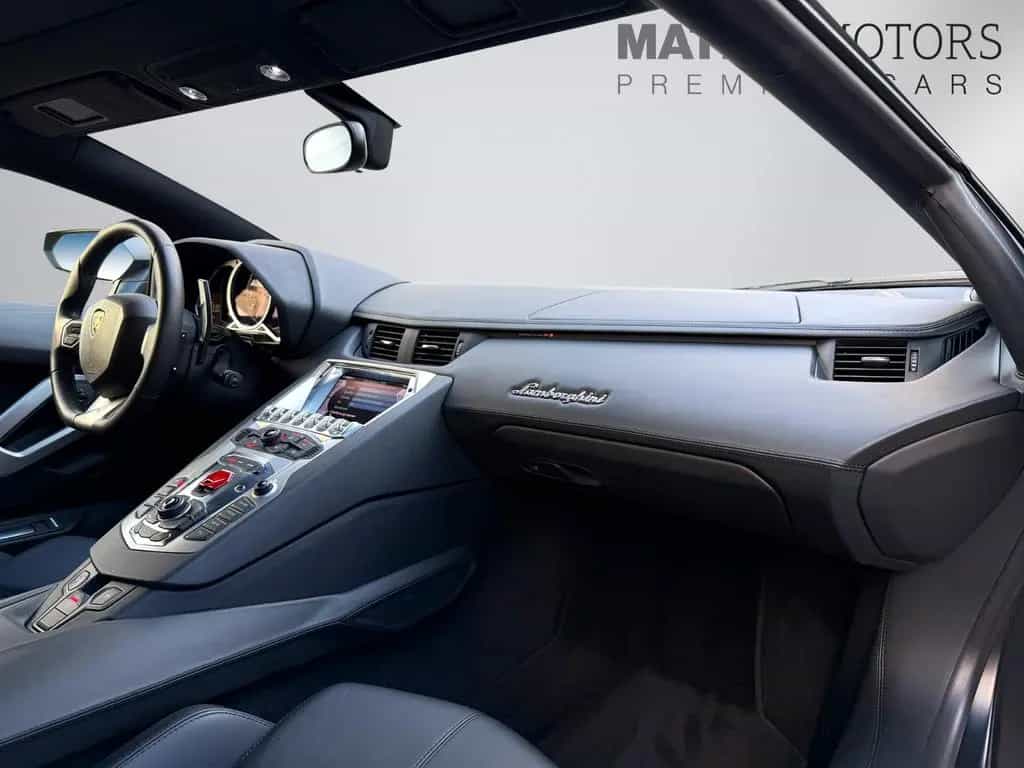 Lamborghini Aventador LP 700-4 | Lift Carbon Kamera Capristo 02/2012-photo-14
