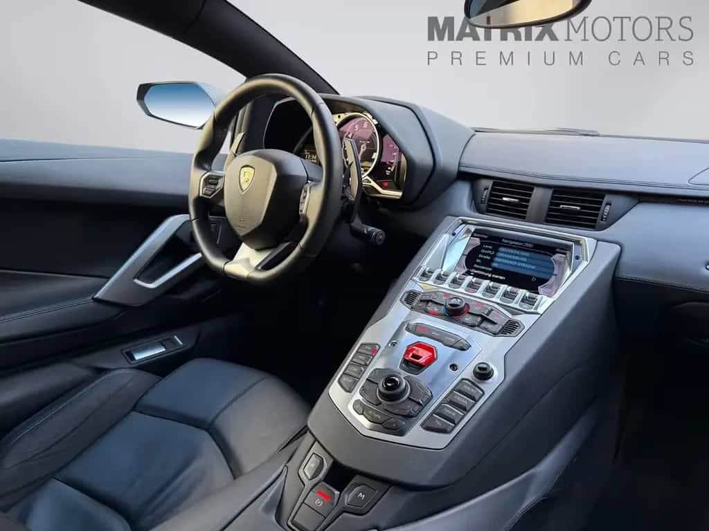 Lamborghini Aventador LP 700-4 | Lift Carbon Kamera Capristo 02/2012-photo-2