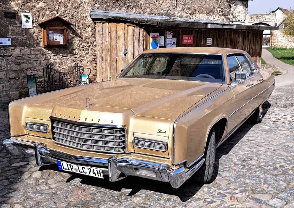 Lincoln Continental ,7,5 l V8, 4türig 07/1973-photo-0