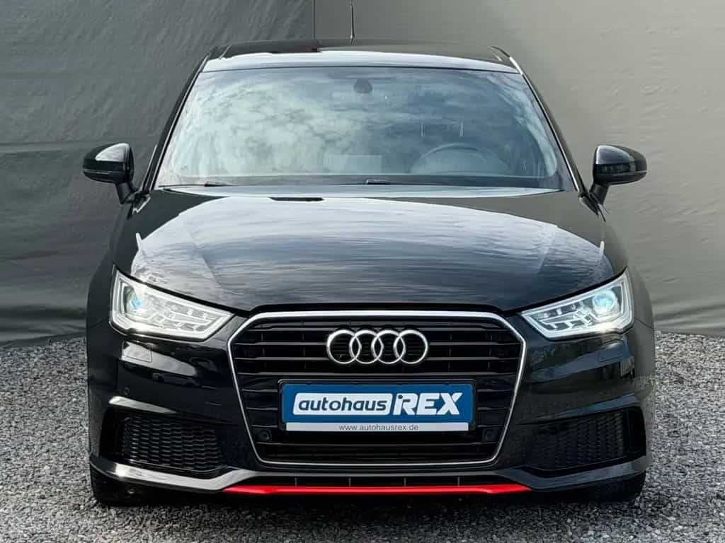 Audi A1 Sportback 1.8 TFSI S-tronic ++S-LINE 1 HAND 05/2017-photo-1