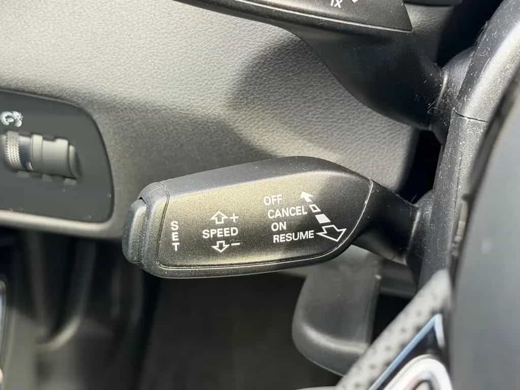 Audi A1 Sportback 1.8 TFSI S-tronic ++S-LINE 1 HAND 05/2017-photo-19