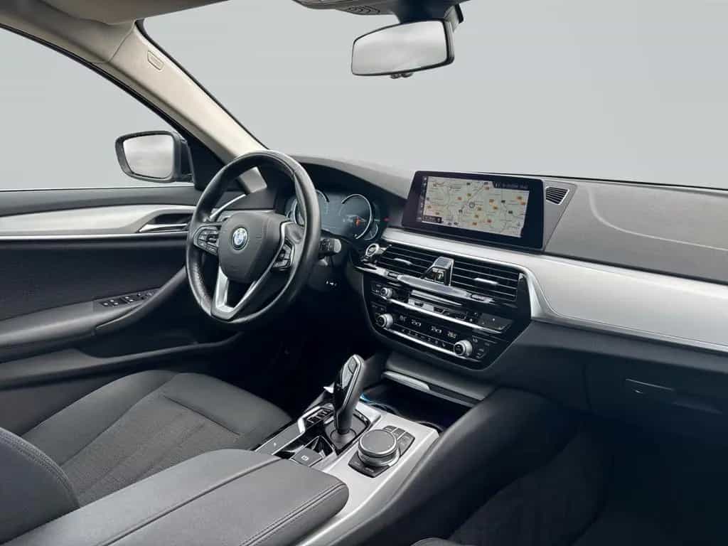BMW 520 / 525d Touring+HUD+Adpt. LED+ACC+HIFI+NAVI P 06/2019-photo-9