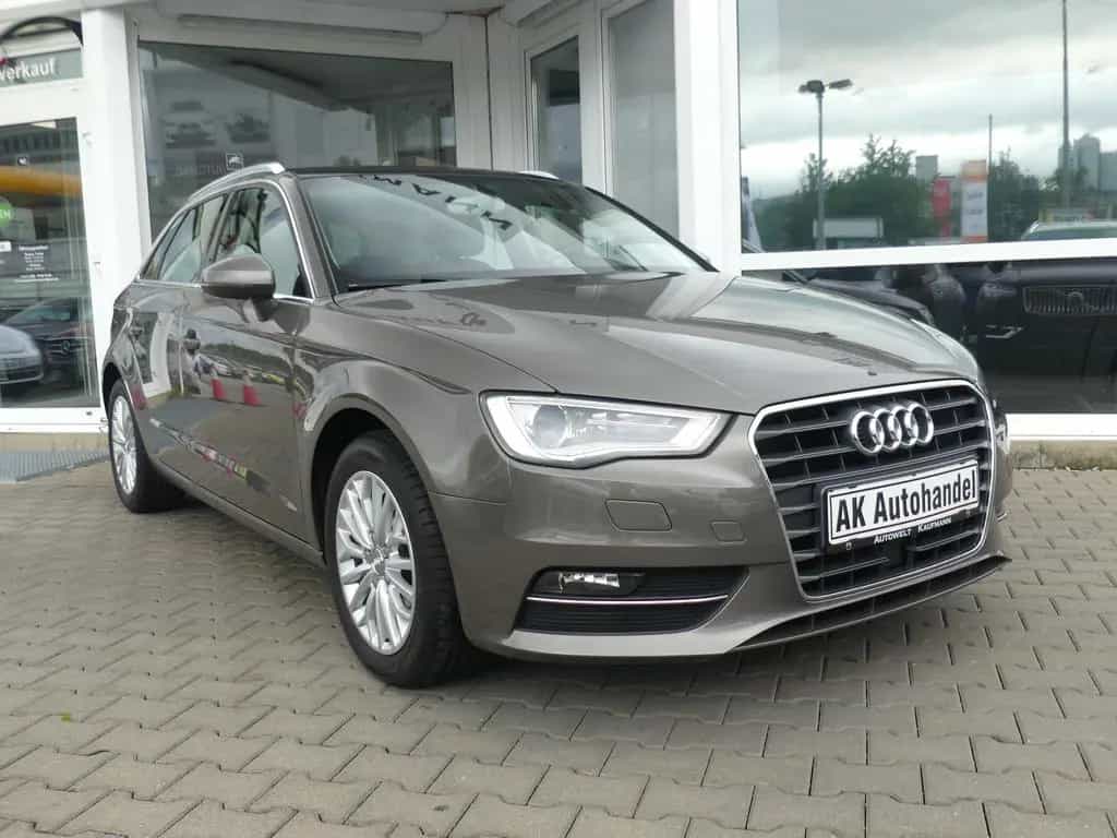 Audi A3 Sportback Ambient Autom ACC Ultr Bi-Xen. Pano 07/2014-photo-2