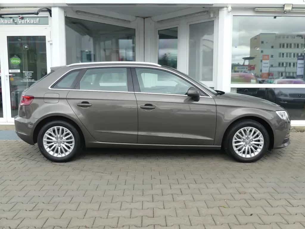 Audi A3 Sportback Ambient Autom ACC Ultr Bi-Xen. Pano 07/2014-photo-3