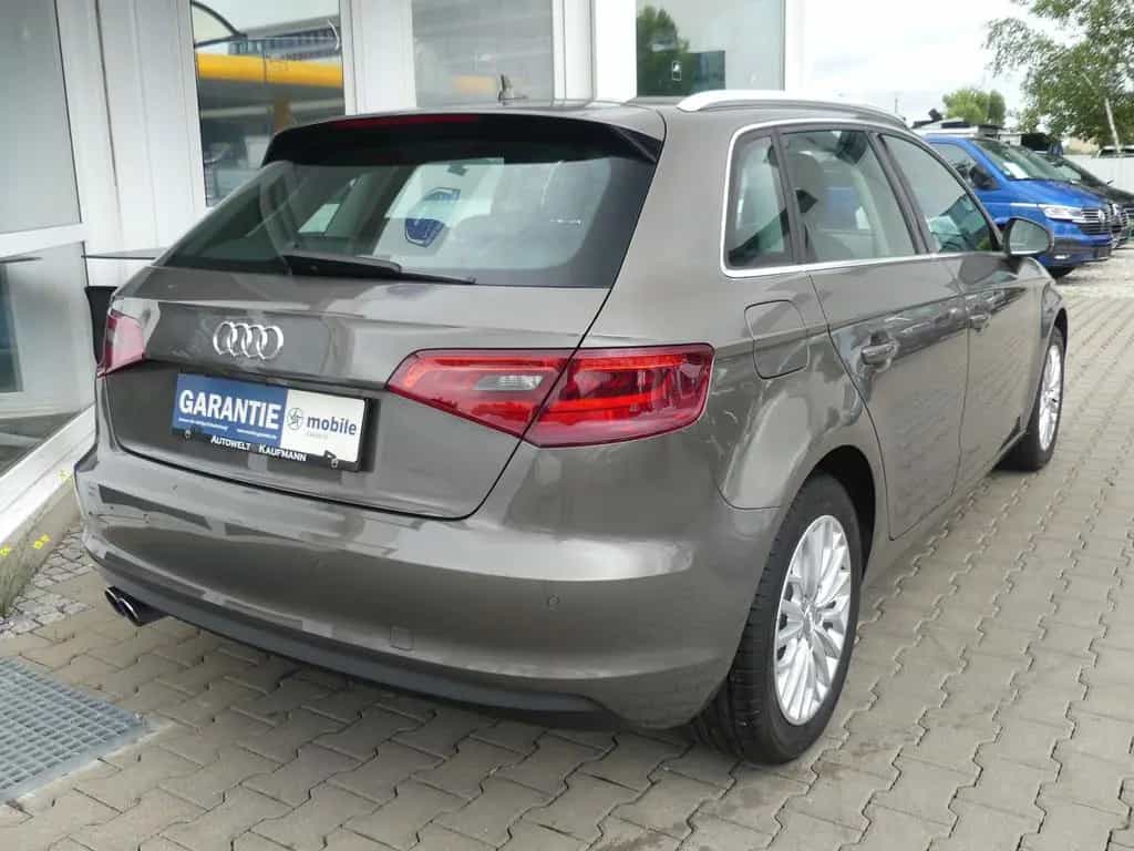 Audi A3 Sportback Ambient Autom ACC Ultr Bi-Xen. Pano 07/2014-photo-4