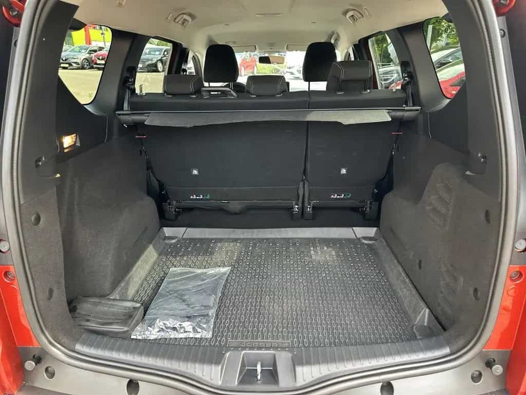 Dacia Jogger EXTREME+ TCe100 ECO-G NAVI+KAMERA 06/2022-photo-11