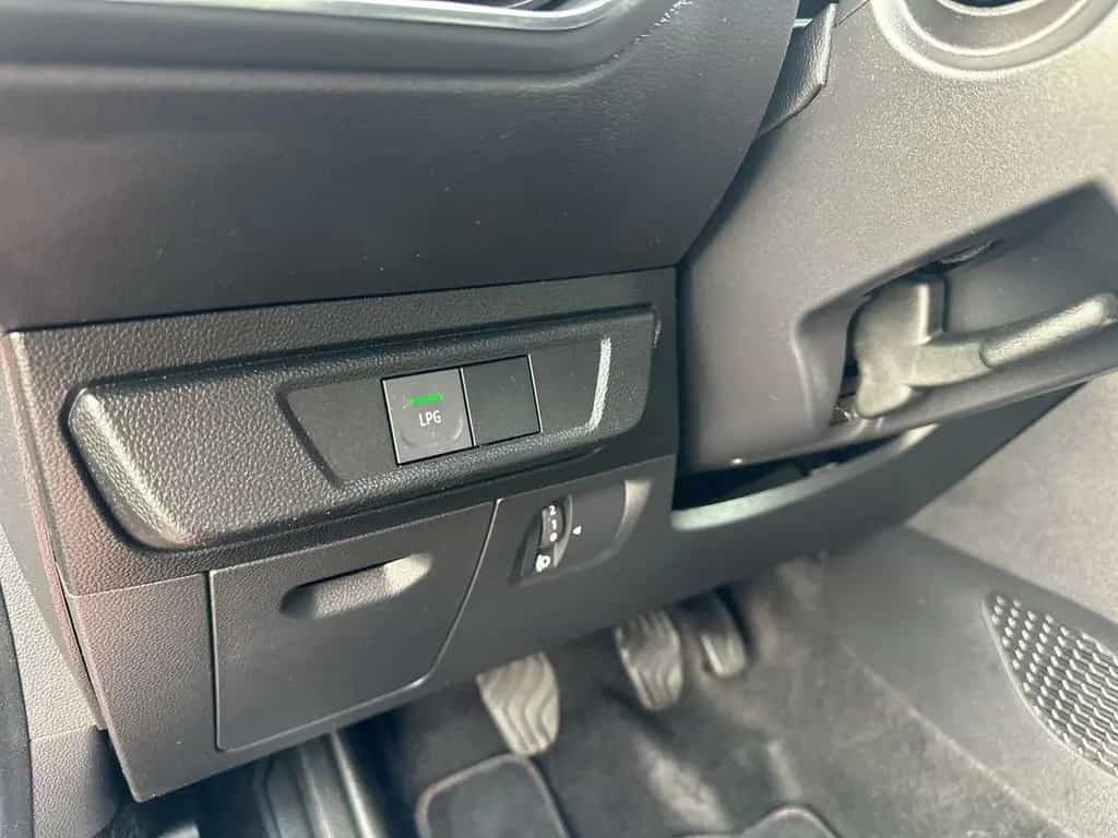 Dacia Jogger EXTREME+ TCe100 ECO-G NAVI+KAMERA 06/2022-photo-20
