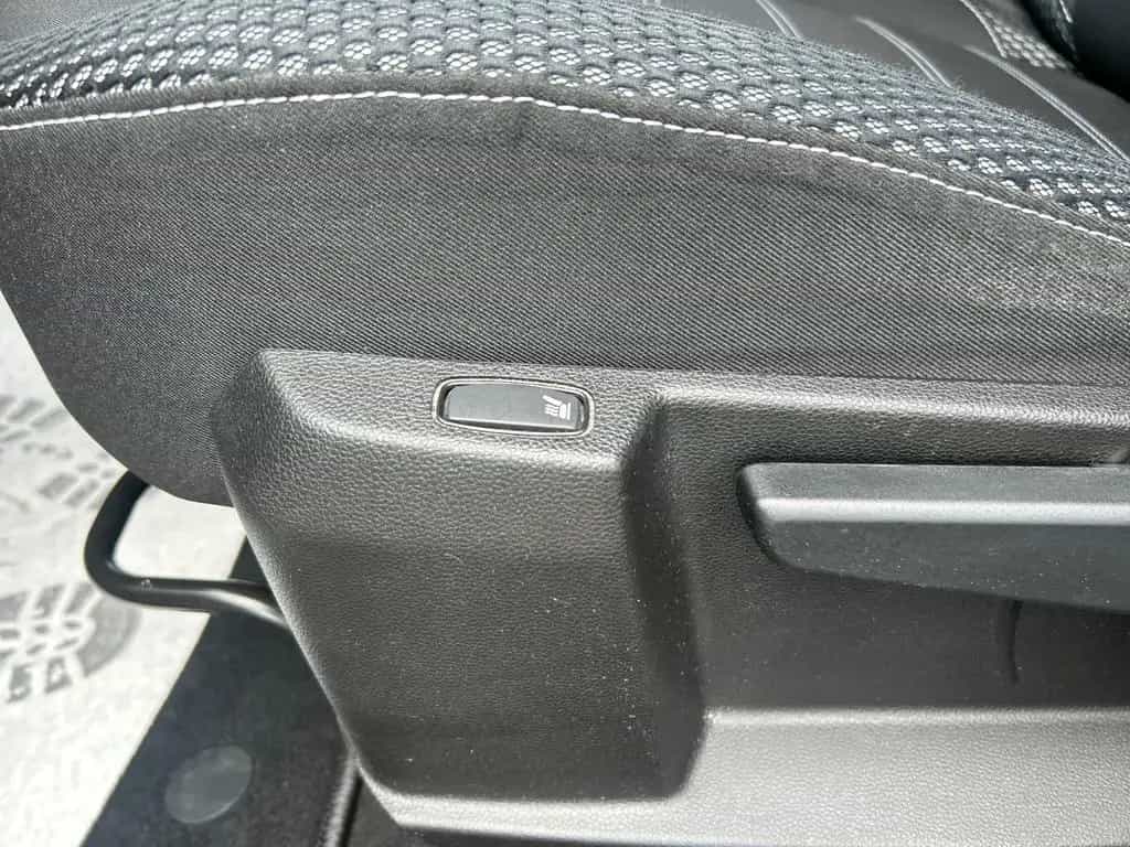 Dacia Duster II Prestige TCe 125 4WD Navi Sitzheizung 07/2018-photo-10