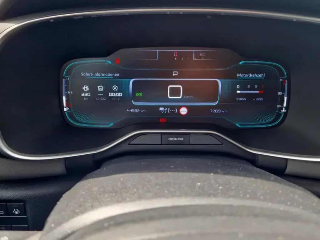 Citroën C5 Aircross Shine BlueHDi 180 EAT8 NAVI/Kamera/A 02/2019-photo-13