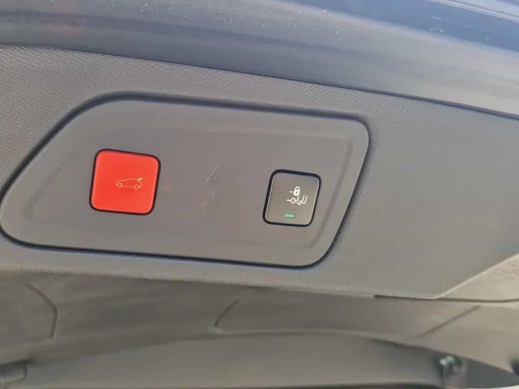 Citroën C5 Aircross Shine BlueHDi 180 EAT8 NAVI/Kamera/A 02/2019-photo-26