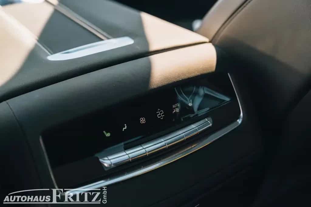 Cadillac Escalade ESV Sport Platinum - 6,2l V8 TV MY26 null-photo-23