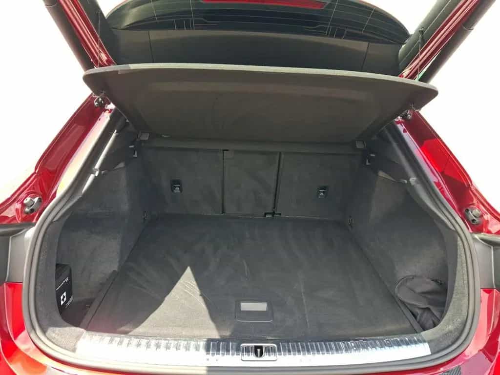 Audi Q3 Sportback 40 TFSI quattro S line AHK Matrix 04/2023-photo-15