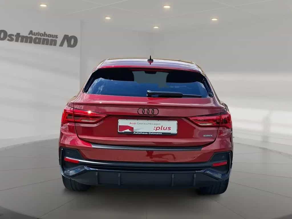 Audi Q3 Sportback 40 TFSI quattro S line AHK Matrix 04/2023-photo-16